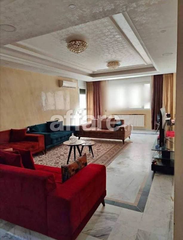 MENZAH 7 BIS À VENDRE Spacieux appartement S+4