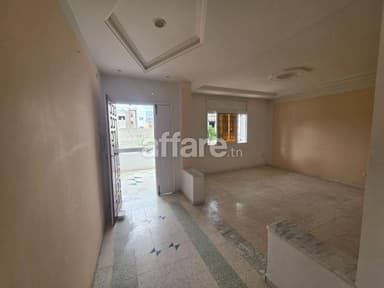 À louer Étage de villa S+3 à El Mourouj 6
