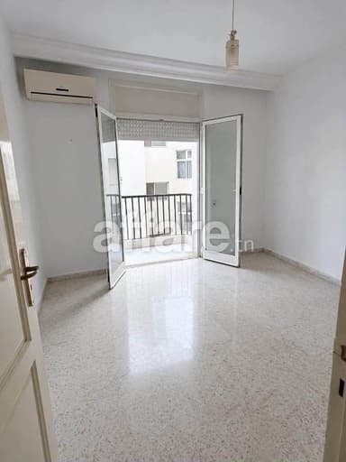 RIADH EL ANDALOUS APPARTEMENT S+1 A VENDRE