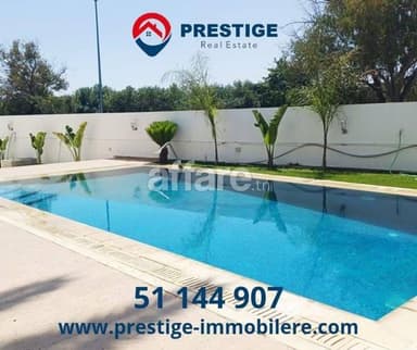 À vendre une villa à Kantaoui Sousse