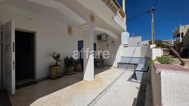 Villa duplex S+3 à Beni Khiar Plage