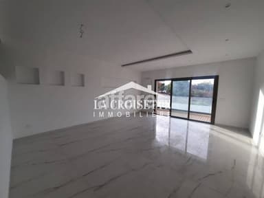Duplex S+2 avec terrasse à Gammarth MDL0573