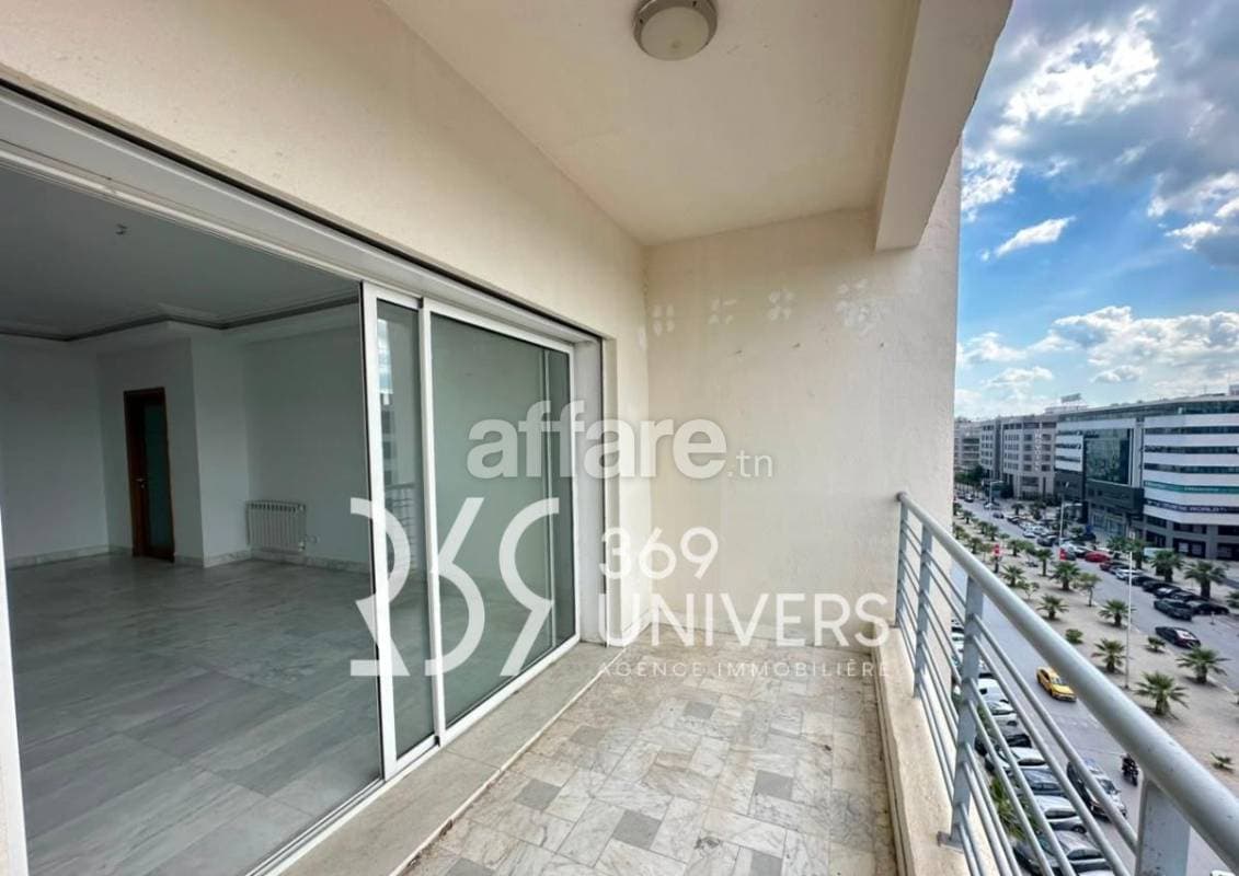 Appartement vue lac au Lac 2 REF RA190