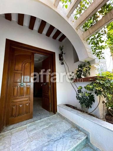 A vendre villa de luxe à chatt mariem coté mer