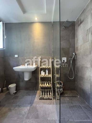 A Vendre Appartement S+3 HS à Menzah 9C