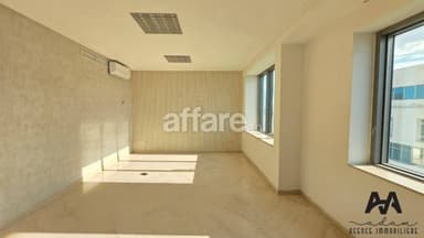 Bureau 73 m² H+3 à usage professionnel à Nabeul