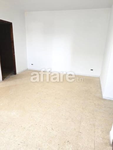 Vente d un immeuble à Bhar Lazreg
