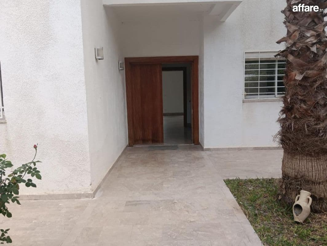 Villa à louer à Mutuelle Ville 