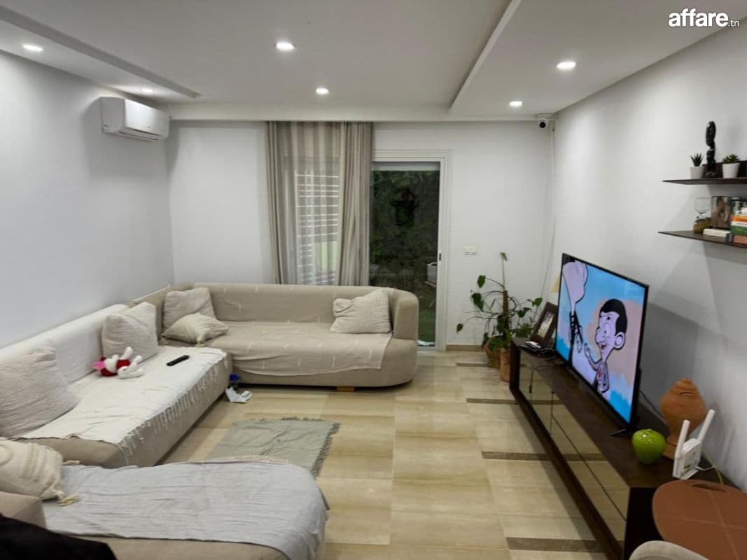 Joli appartement S3 au rdc à sourka