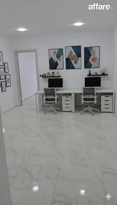 Super bureau hall plus 4 pièces au lac 3 kram