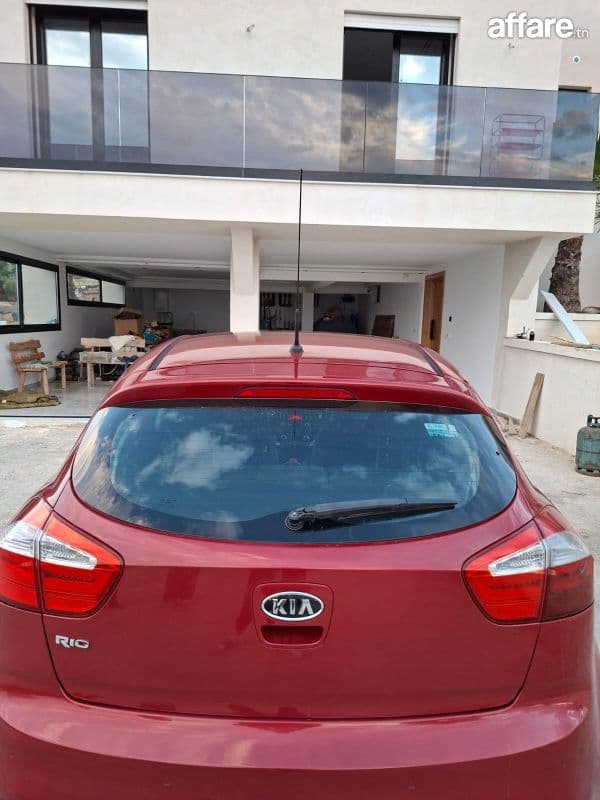 Kia rio coupé 