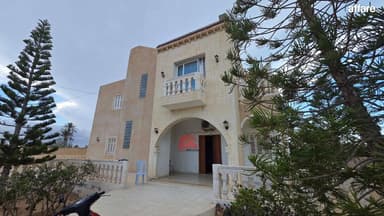 Location annuelle de villa à Houmt souk Djerba