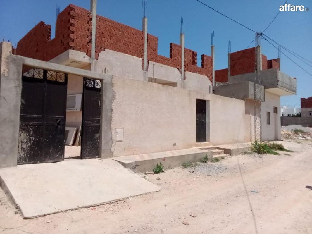 🏠Maison Individuelle S+3 Avec Studio En Vente | Cité Eriadh