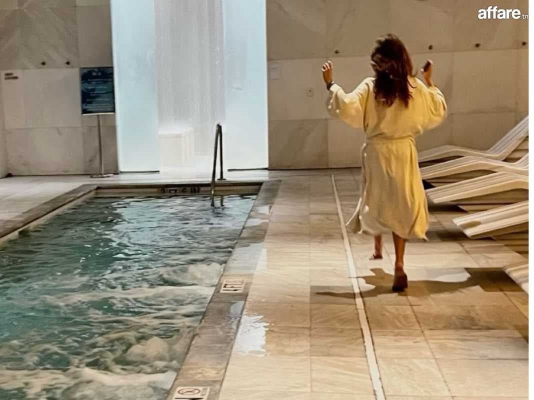Massage , piscine couverte 20 995 973