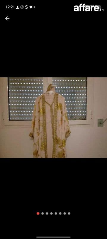 Abaya soirée neuf emportée avec sac a main a vendre