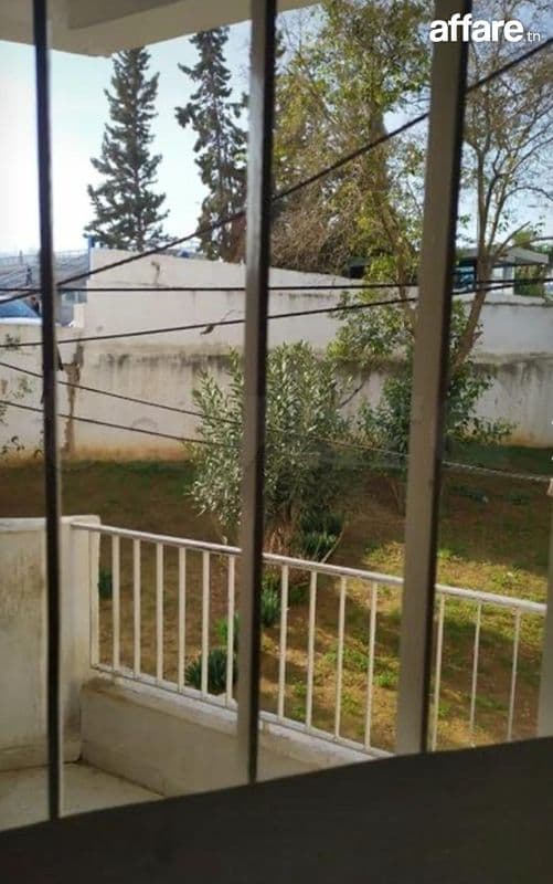 Location S3 semi meublé à El Manar 2