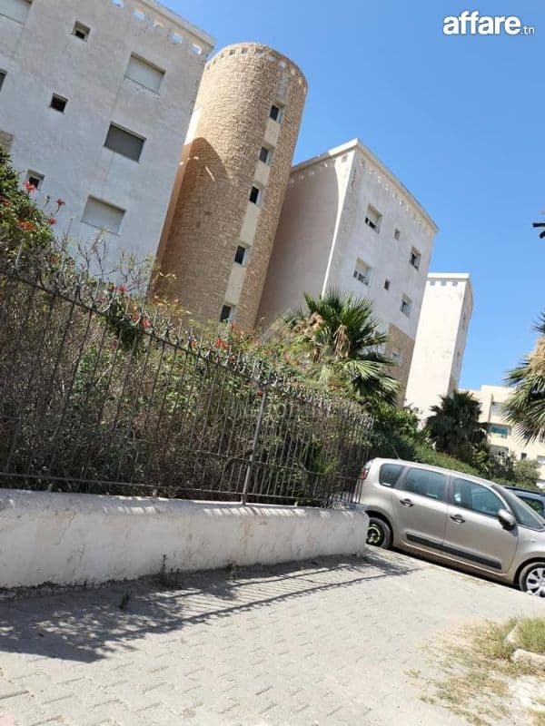 Bel appartement S+3 vue de mer à vendre à Nabeul 51355351