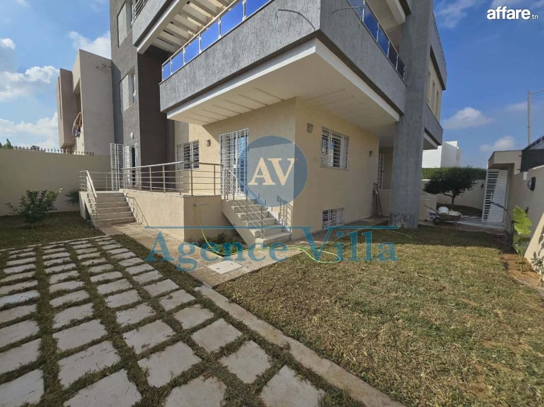 un triplex s5 à la soukra