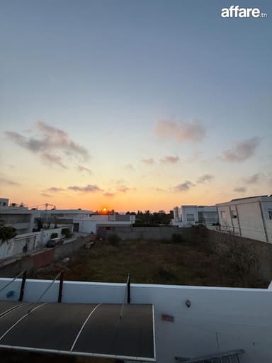 TERRAIN  A  CHOTRANA 3  TUNIS