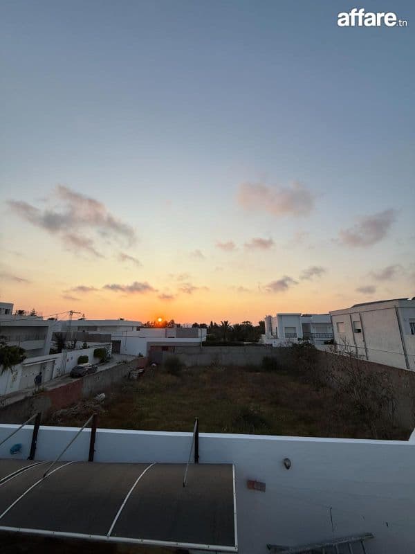 TERRAIN  A  CHOTRANA 3  TUNIS