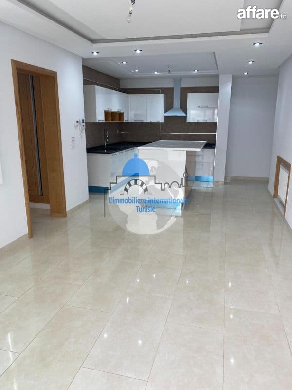 location un bel appartement à Khzema Est 