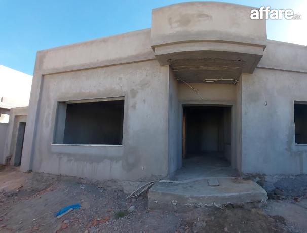 Villa maison à vendre route caied mhamed Km 9, Sfax