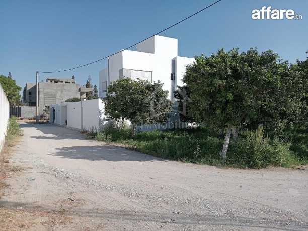 Terrain dans la zone de Sidi Mahressi à vendre 51355351