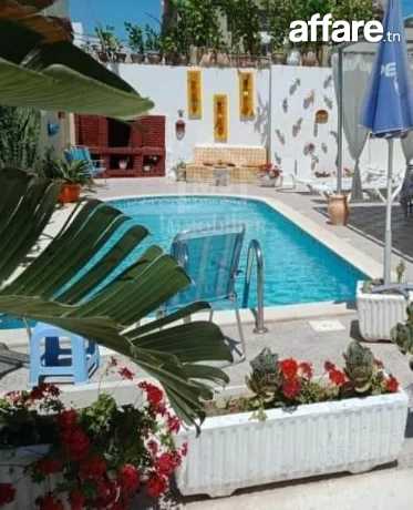 Location estivale: Villa S+4 avec piscine à louer à Hammamet