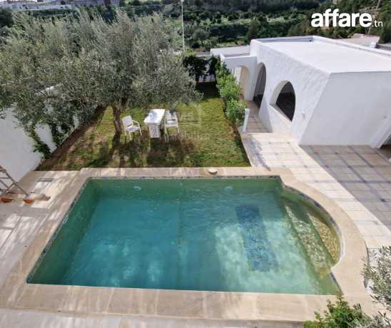 Une villa toute neuve avec piscine à Hammamet Nord à vendre 