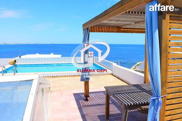 A vendre superbe villa vue sur mer avec piscine à borj erras